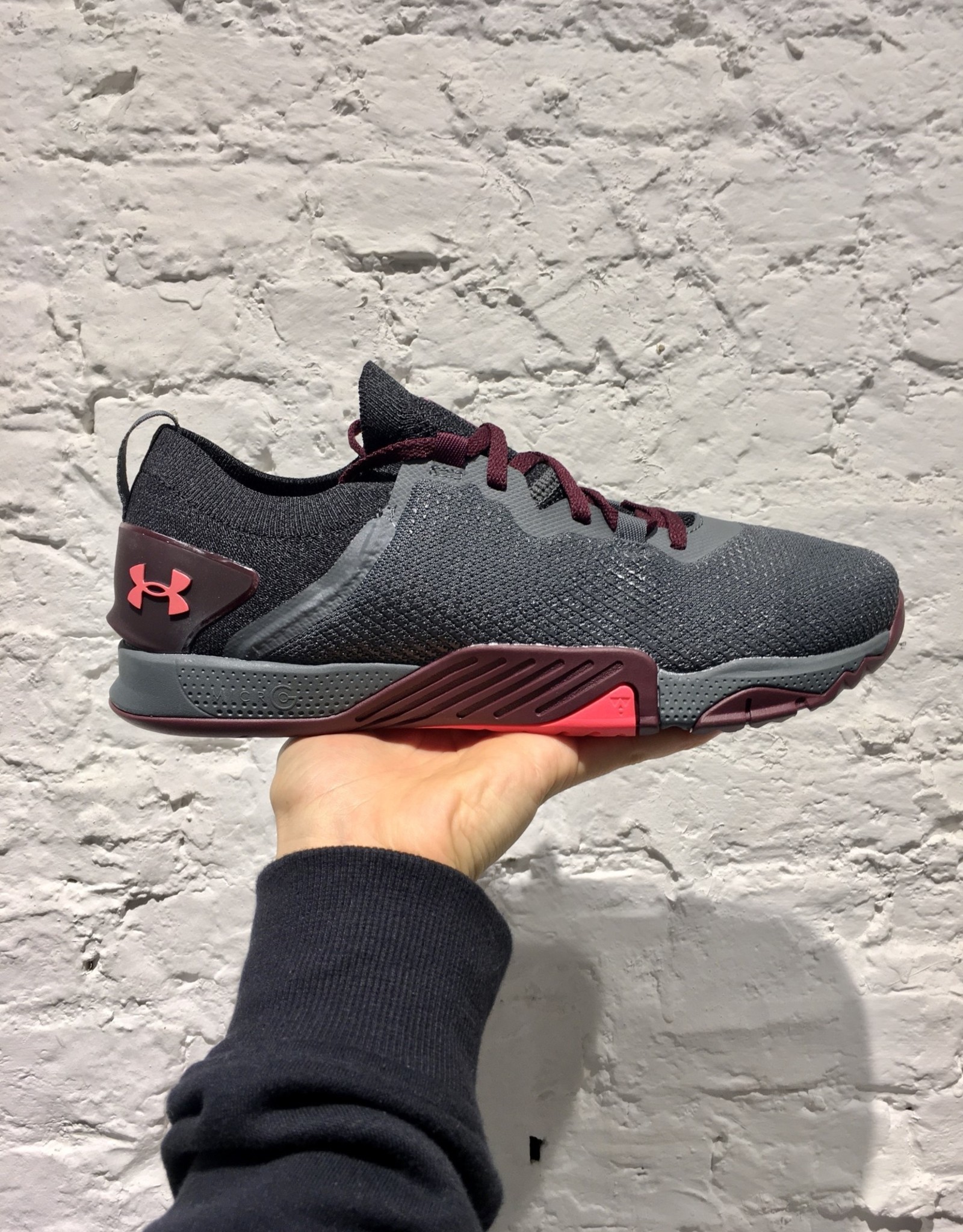 under armour tribase reign 3