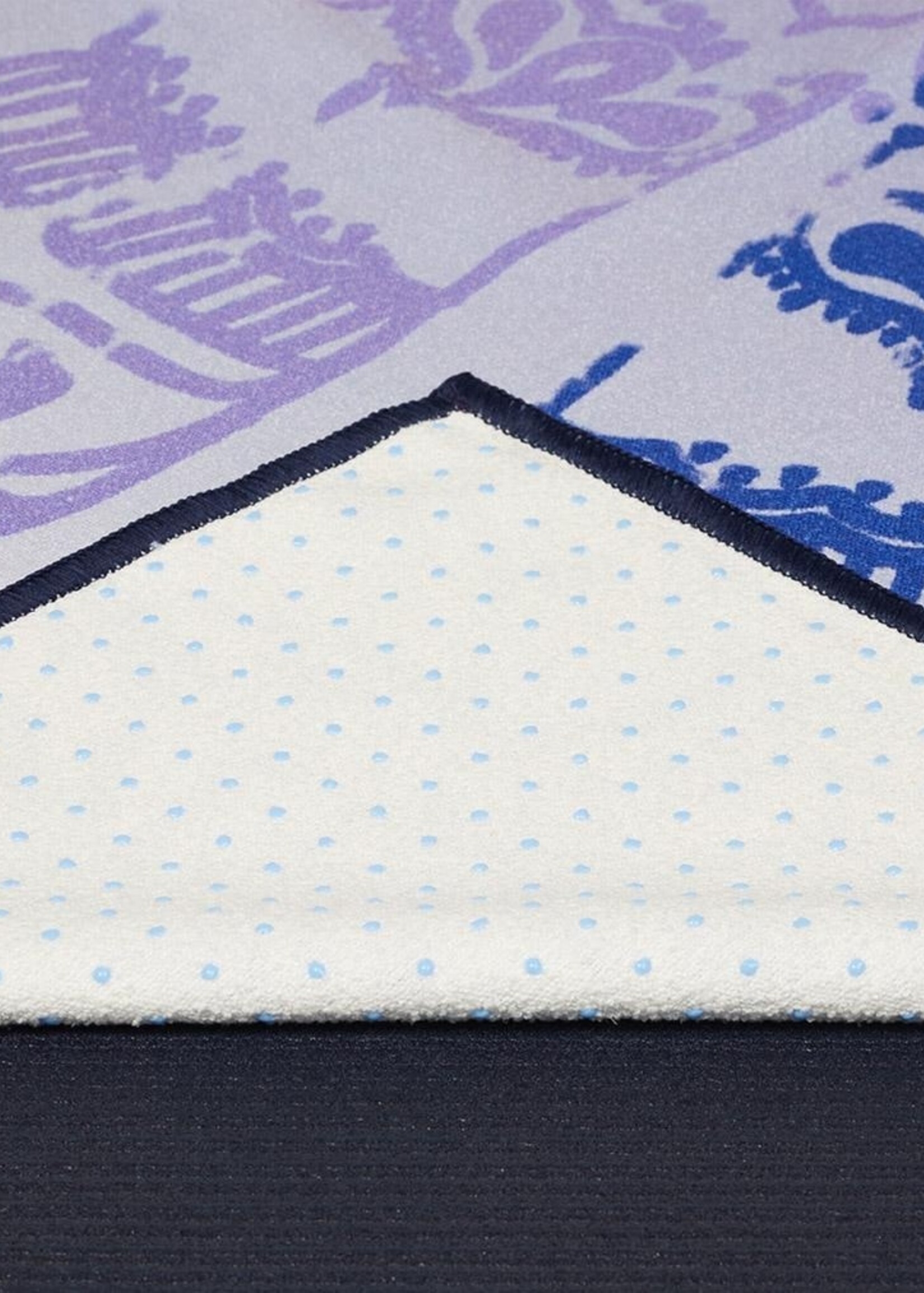 Manduka Towels-yogitoes 2.0 rSkidless-Mat-Chakra -Print-Blue