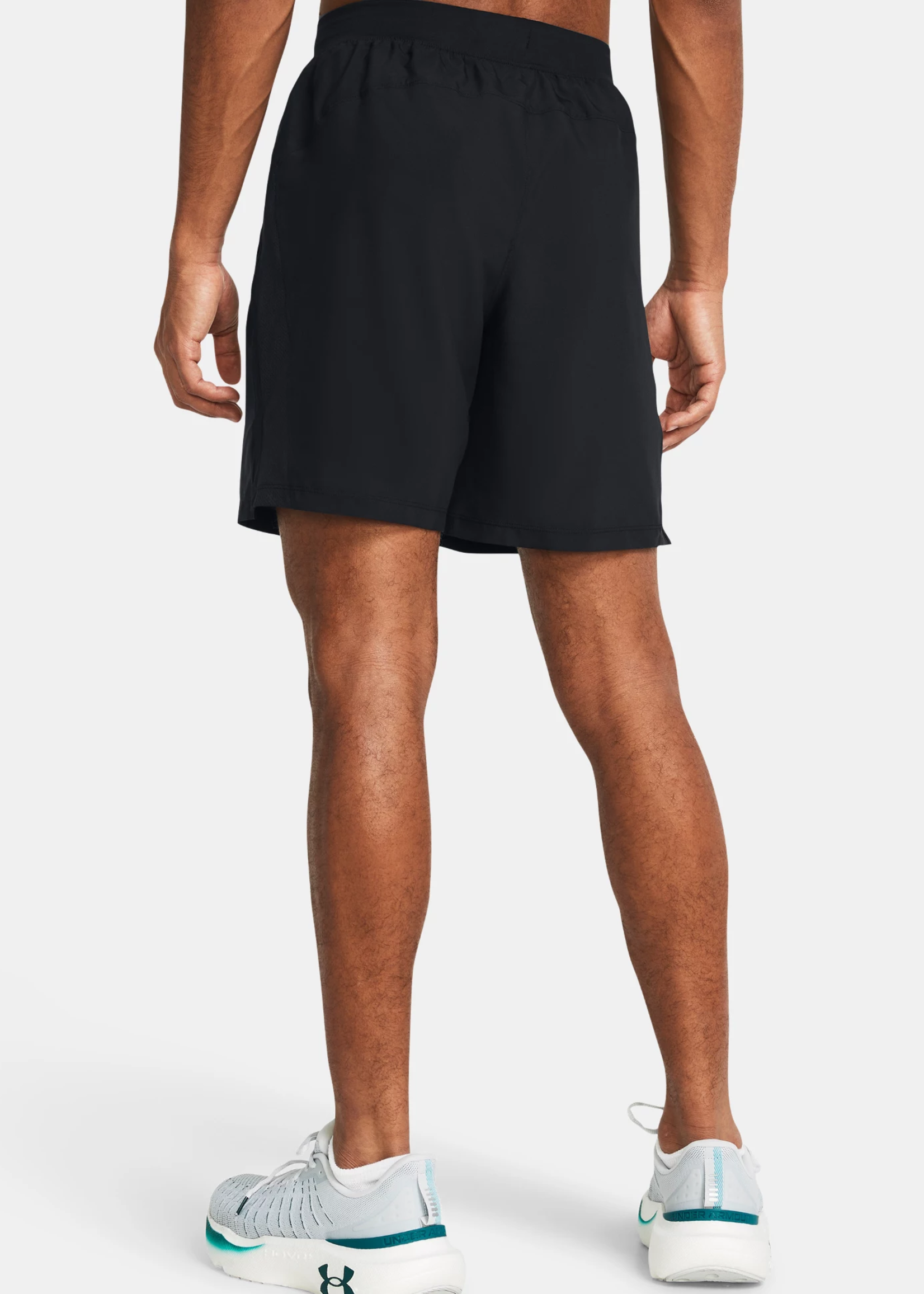 Under Armour UA Launch 7'' UNLINED Shorts-BLK