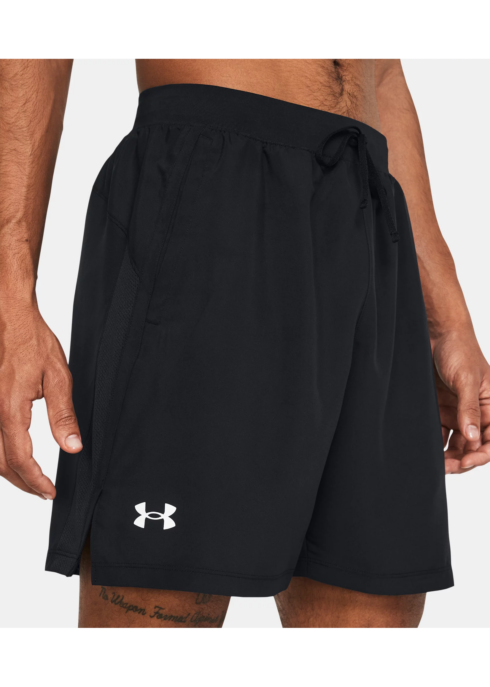 Under Armour UA Launch 7'' UNLINED Shorts-BLK