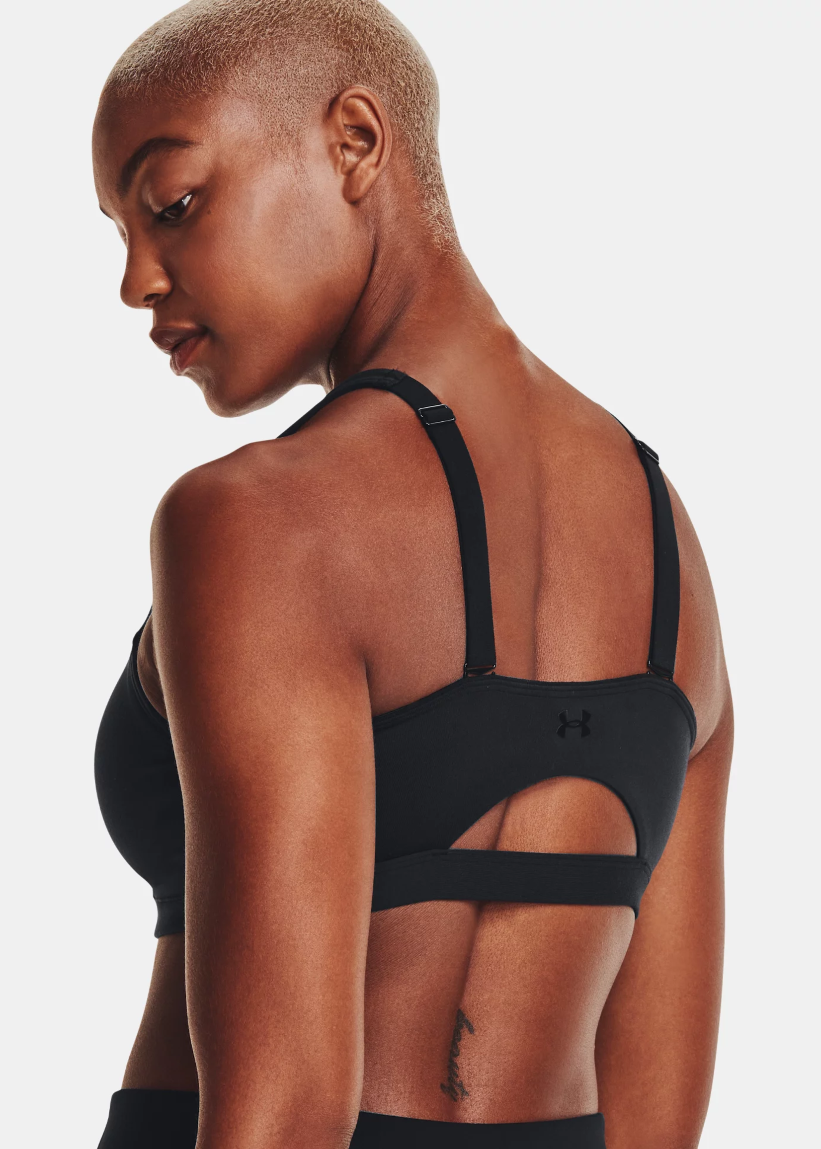 Under Armour SmartForm Evolution Mid-BLK