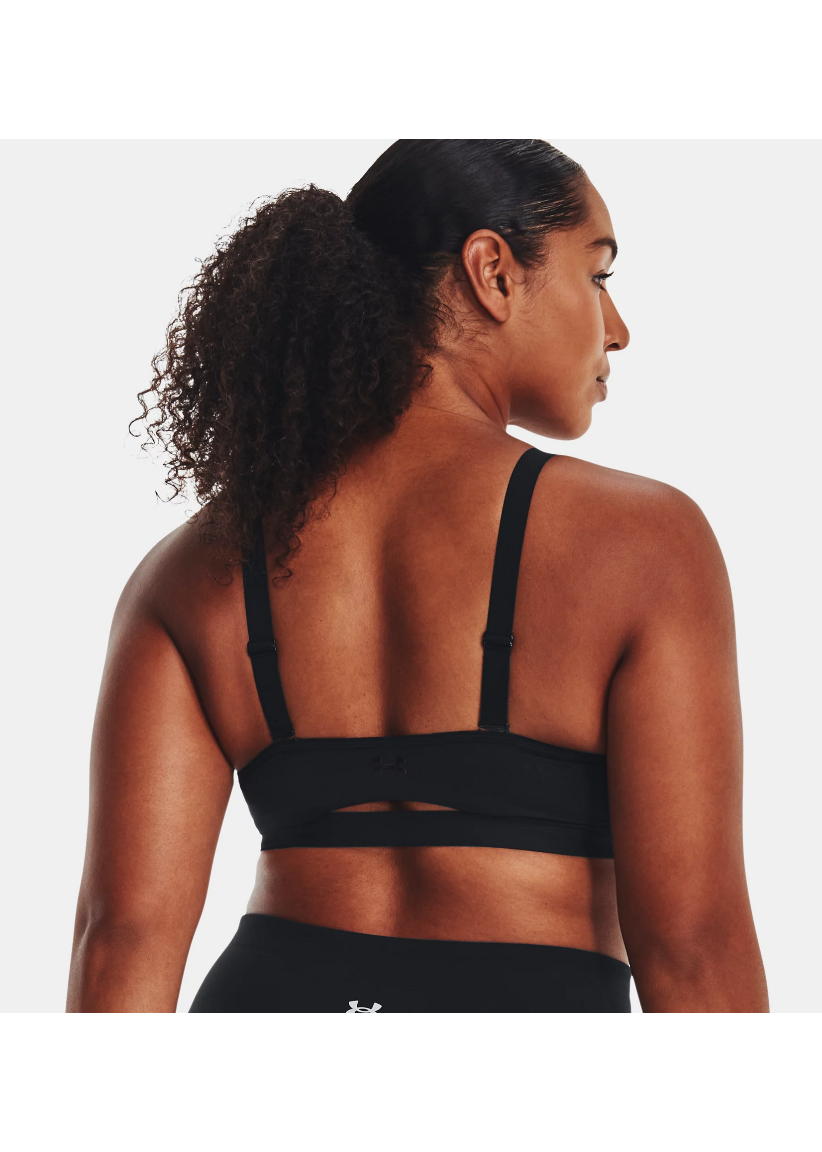 Under Armour SmartForm Evolution Mid-BLK