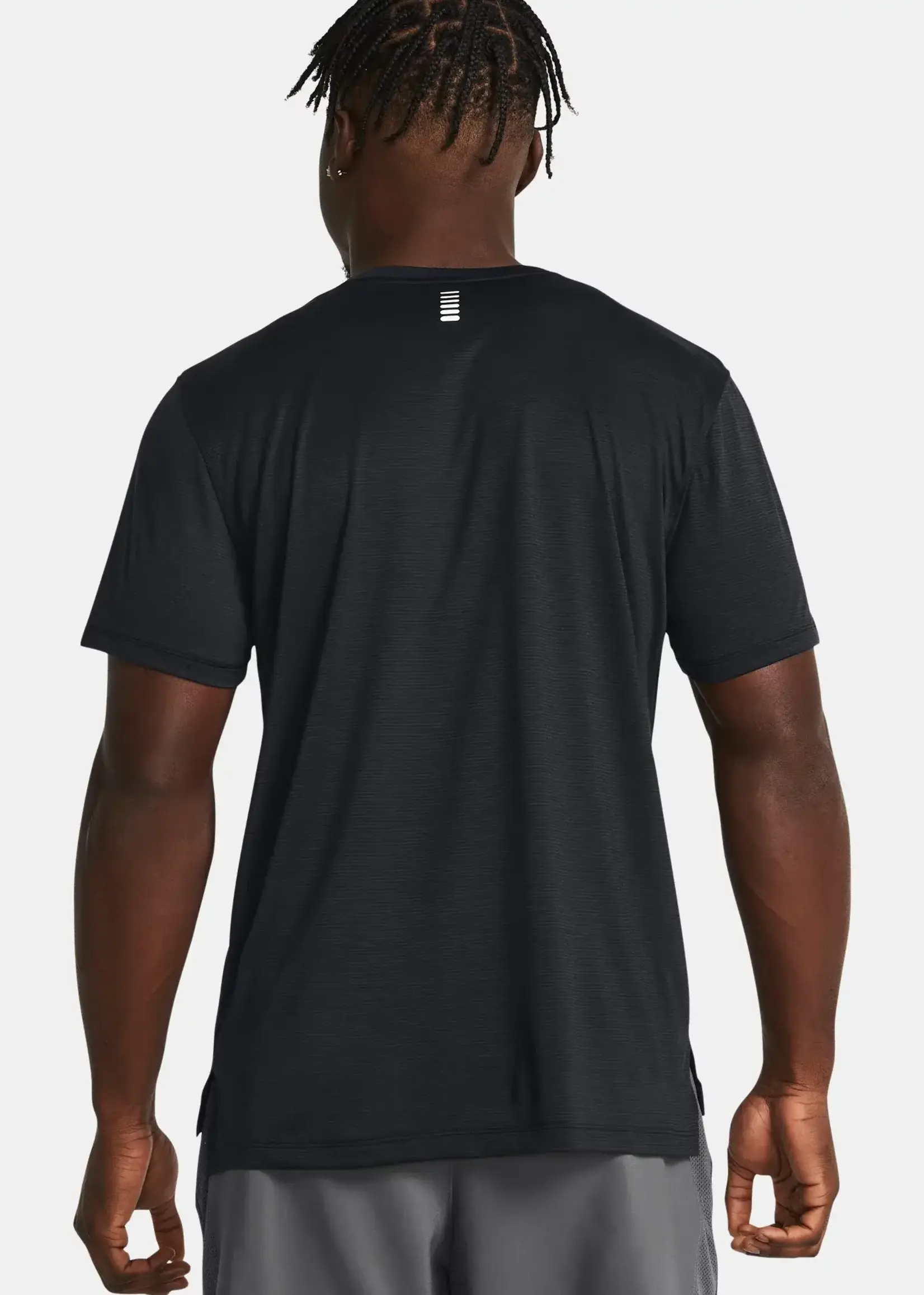 Under Armour UA Launch ShortsLEEVE-BLK