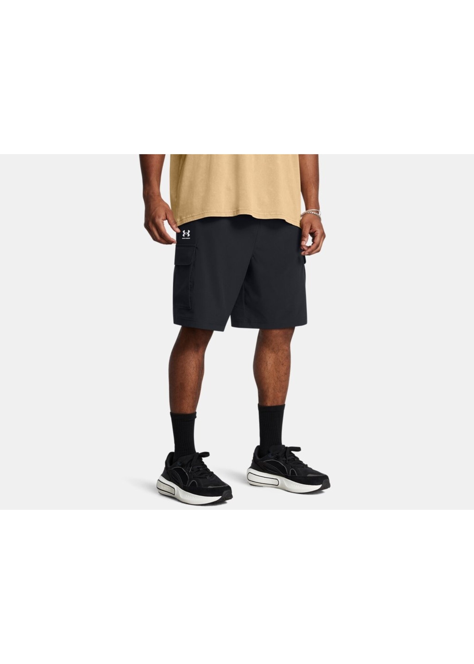 Under Armour Ua Vibe Woven Cargo Short-Blk
