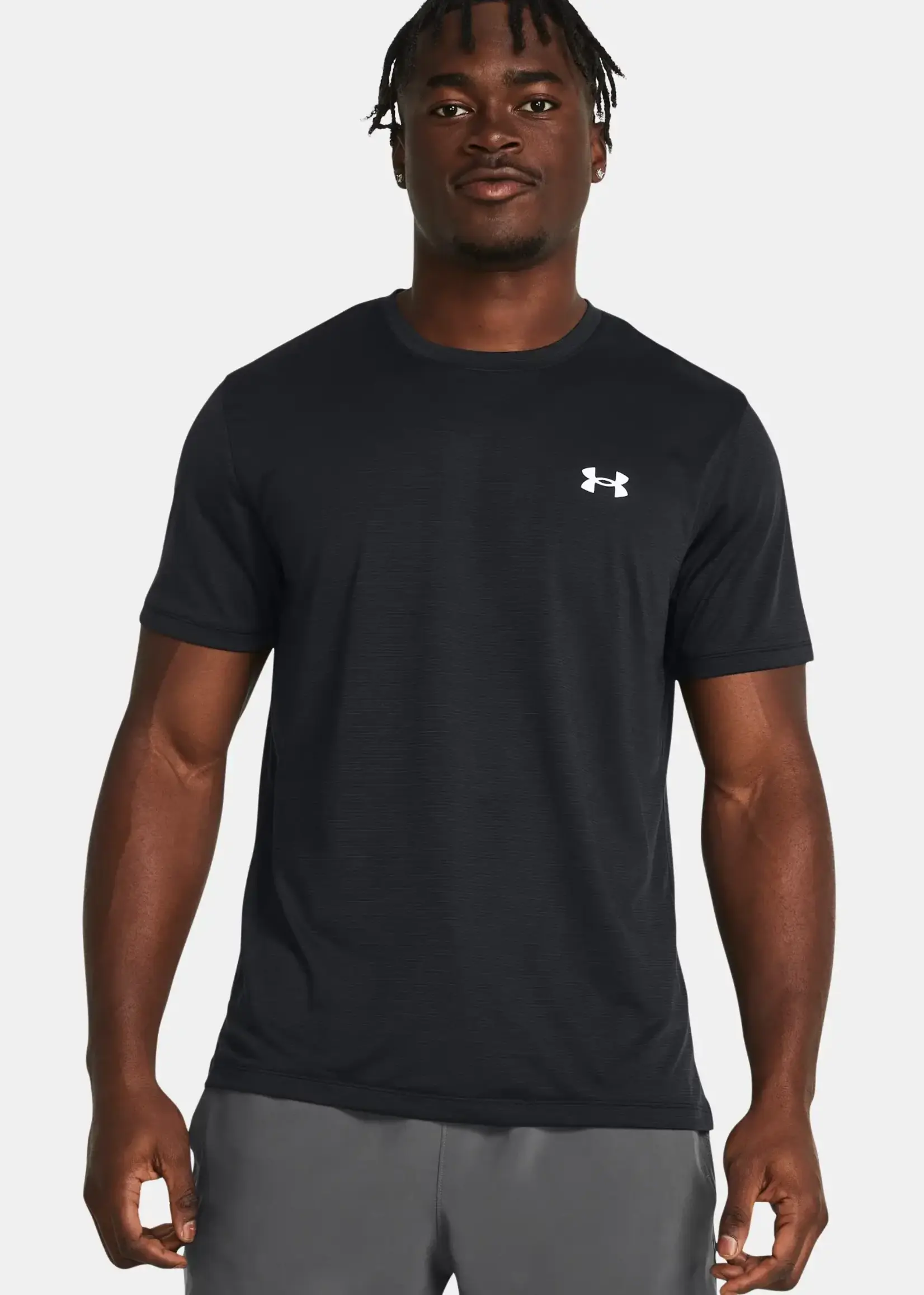 Under Armour UA Launch ShortsLEEVE-BLK