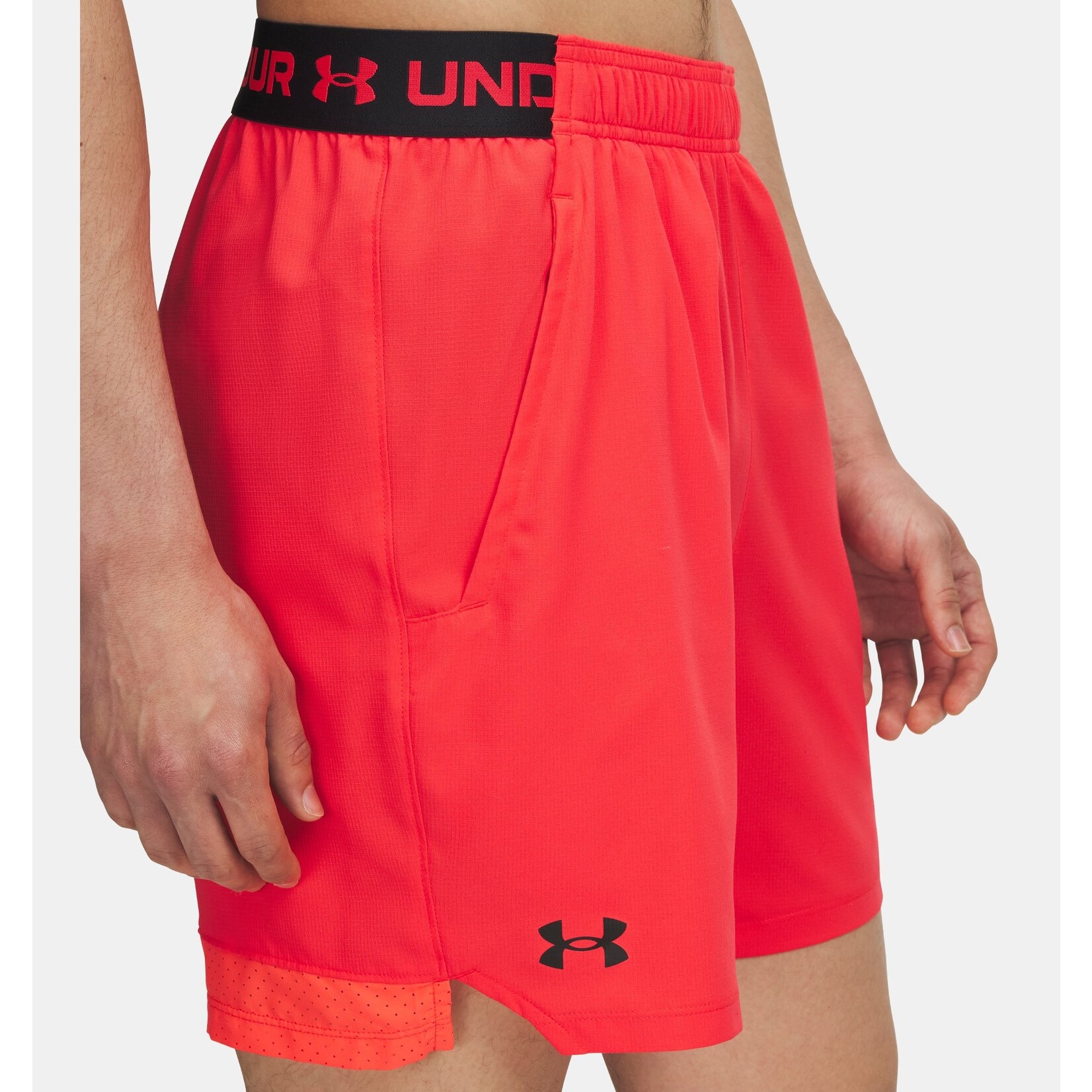 Under Armour Ua Vanish Woven 6In Shorts-Red 714