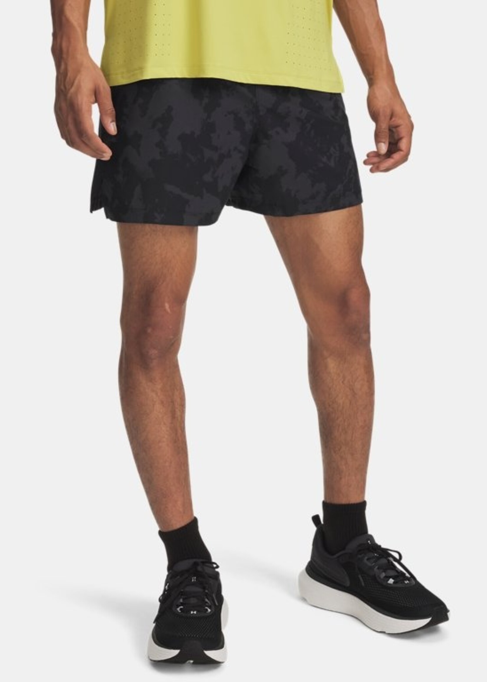Under Armour Launch Pro 7" Prtd Short-Gry