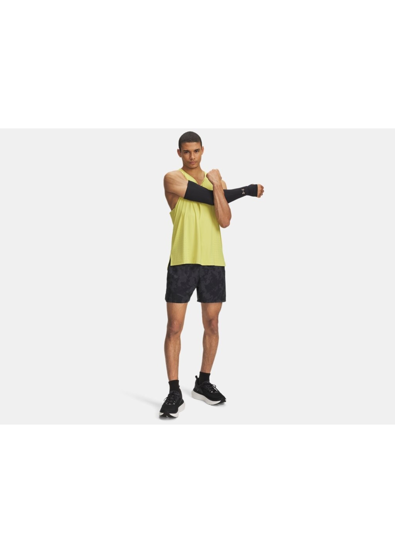 Under Armour Launch Pro 7" Prtd Short-Gry