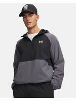 Under Armour UA Vibe Woven Anorak-025