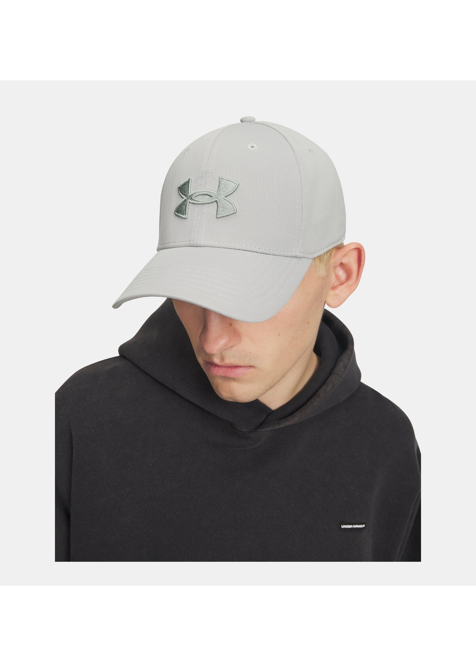 Under Armour UA Blitzing Low Men's Stretch Fit Cap-069