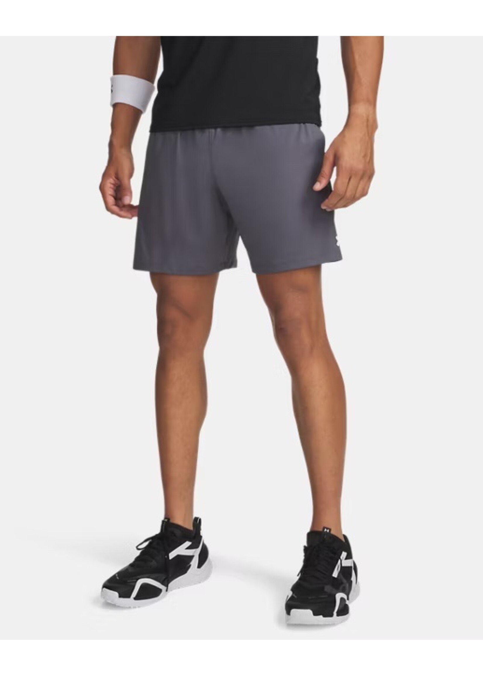 Under Armour Men's 7" Shorts UA Tech Vent-025