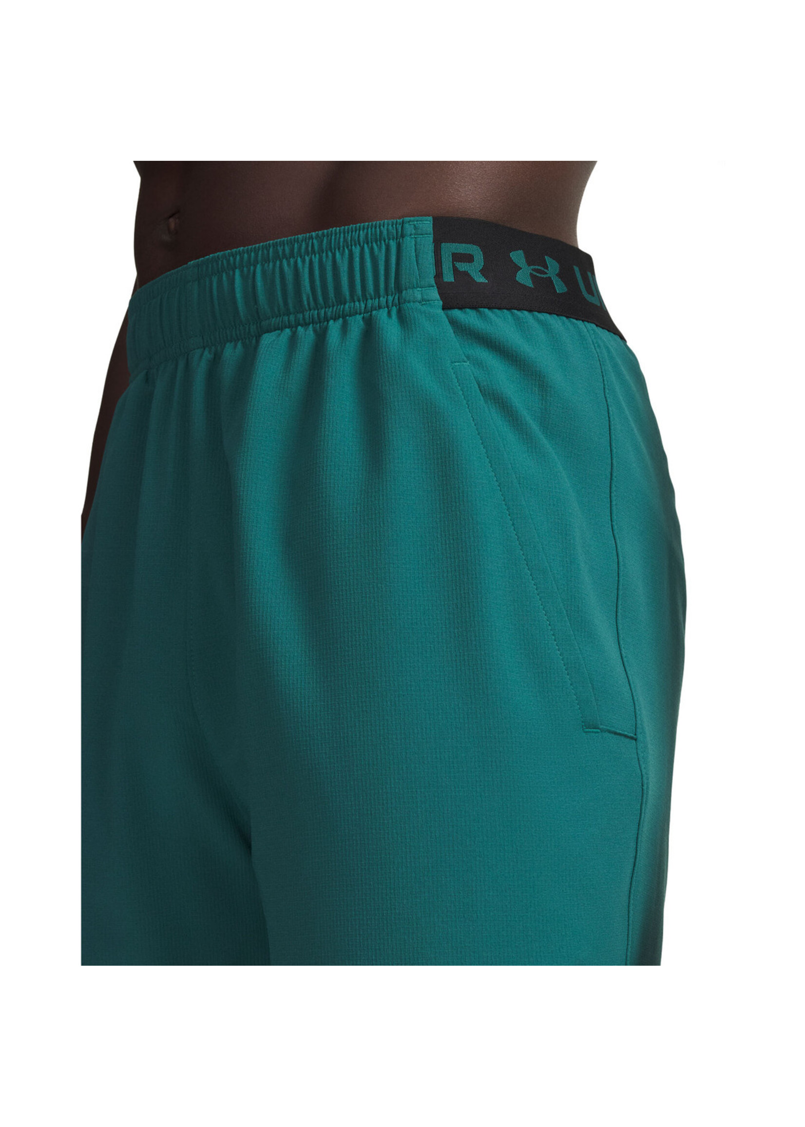 Under Armour Men's 6" Shorts UA Vanish Woven-338