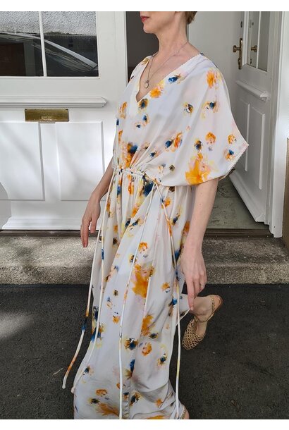 TIE-IT SEIDENKLEID LANG - FADED OFFWHITE