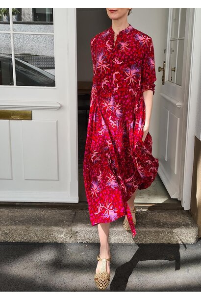 MY LIEBLINGS SEIDENKLEID -  ROT