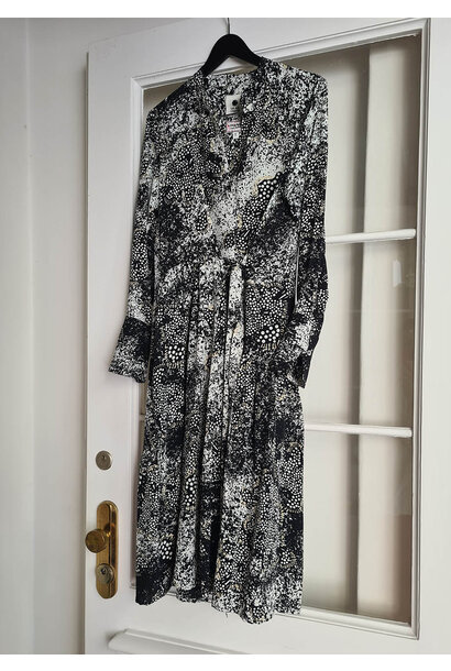 MY LIEBLINGS SEIDENKLEID - SCHWARZ WEISS