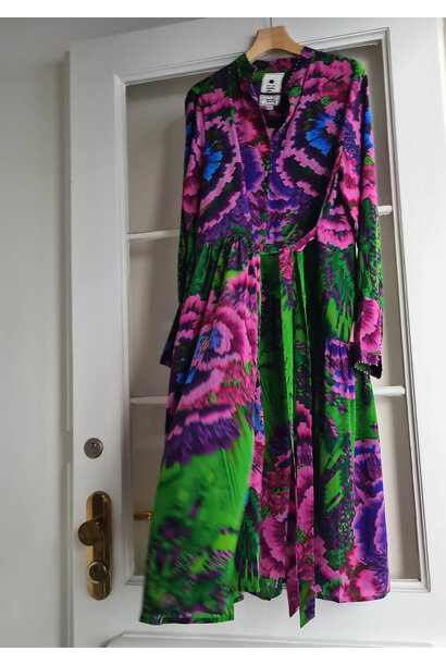 OUR LIEBLINGS SEIDENKLEID - PRINT GRÜN FUCHSIA