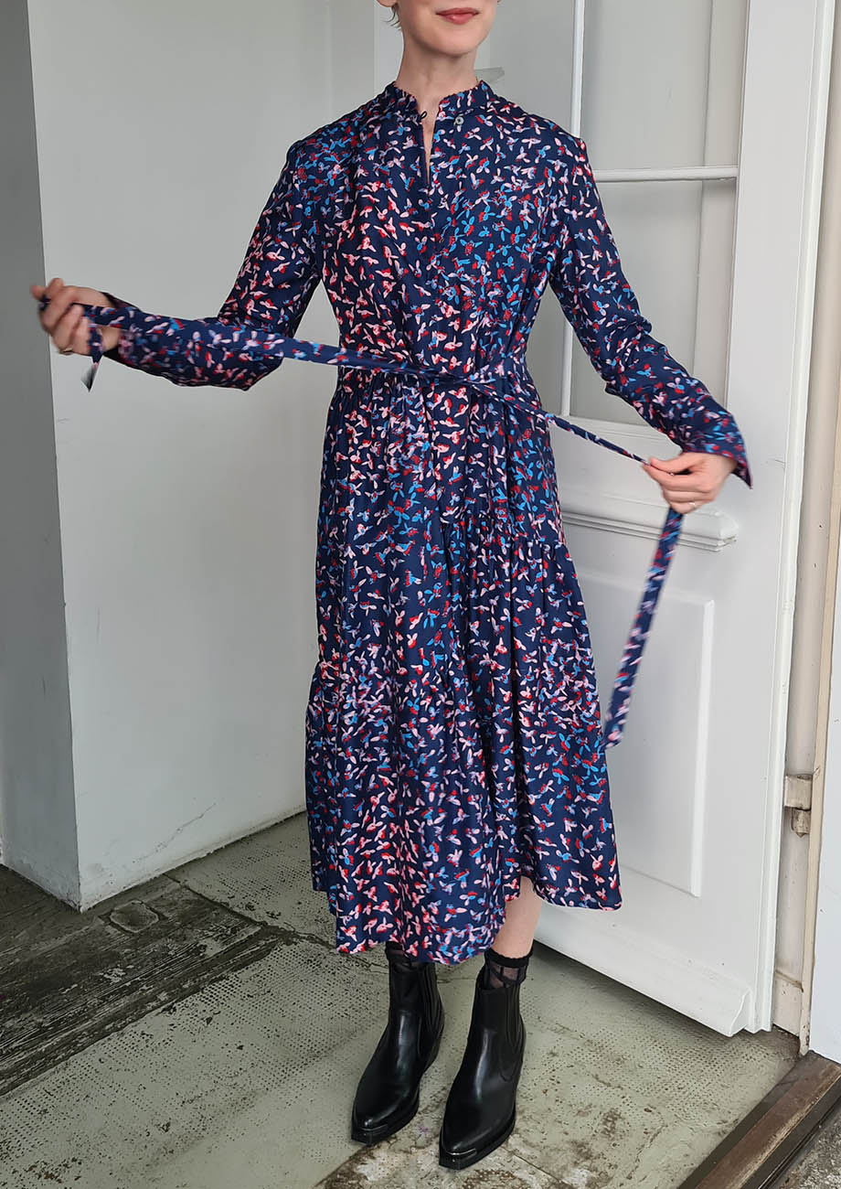 MY FAVORITE SILK DRESS - BEES NAVY-2