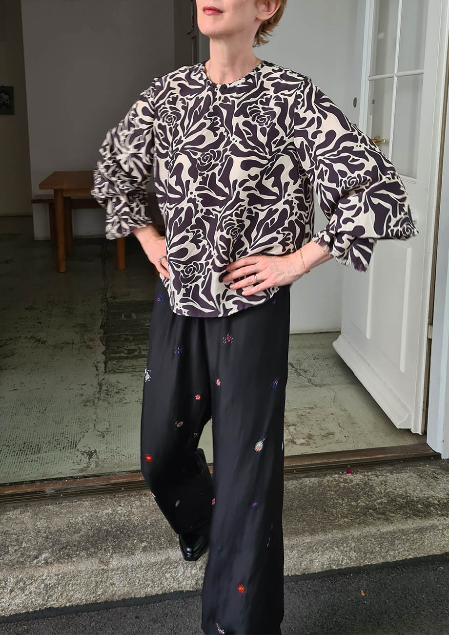 NEW CUFFS SILK TOP - ORNAMENT RETRO-3