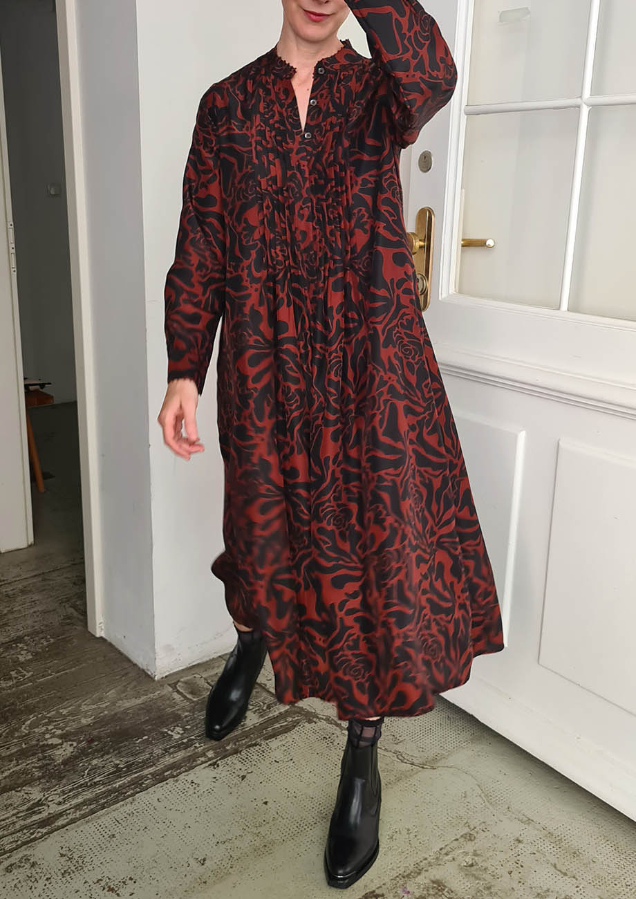 PLEATS SILK DRESS - ORNAMENT MOCCA-6