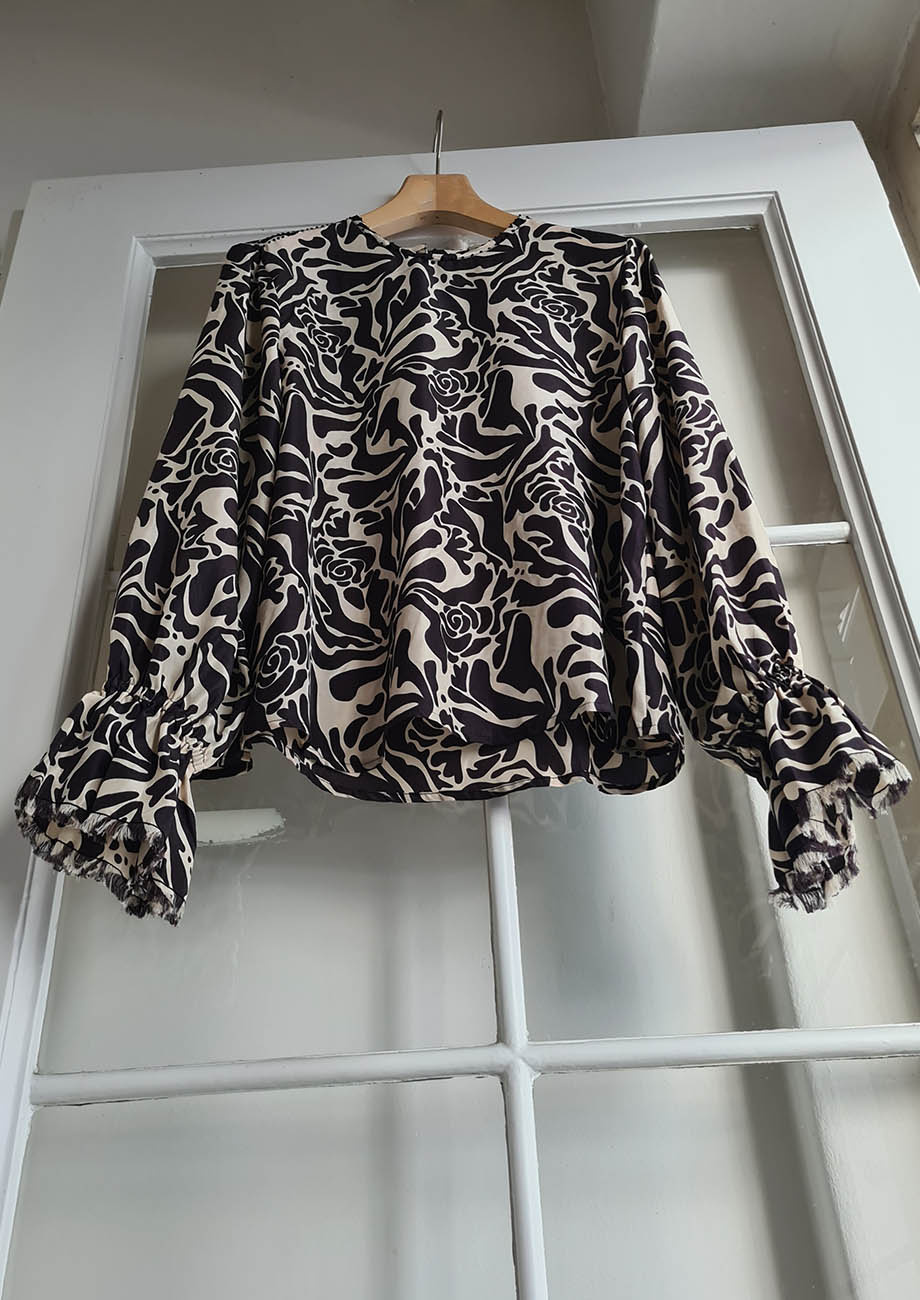 NEW CUFFS SILK TOP - ORNAMENT RETRO-9