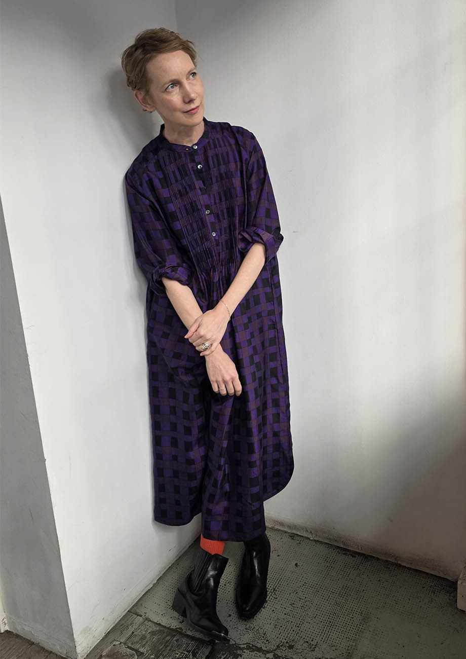 SUPER TUXEDO SEIDENKLEID MIDI - CHECK AUBERGINE-6