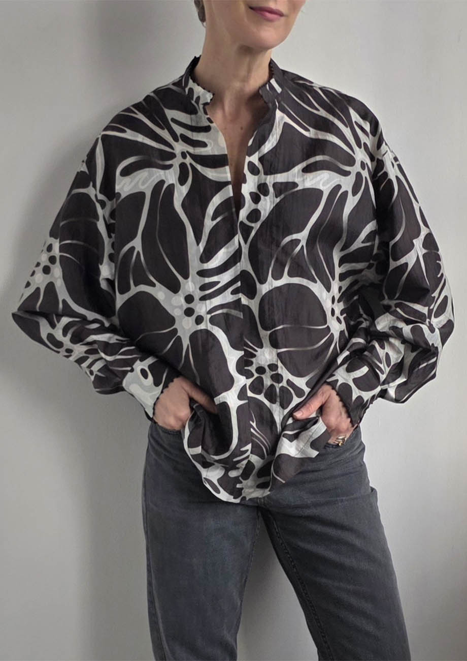 BASIC SILK BLOUSE - FLOWER NIGHT-1