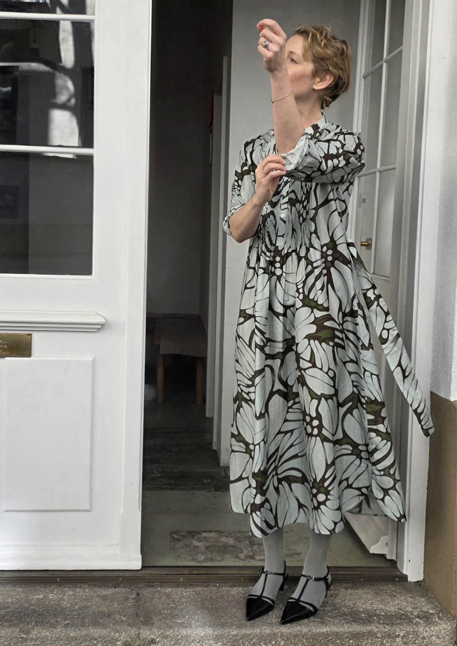 SUPER TUXEDO SILK DRESS MIDI - FLOWER IRON-7