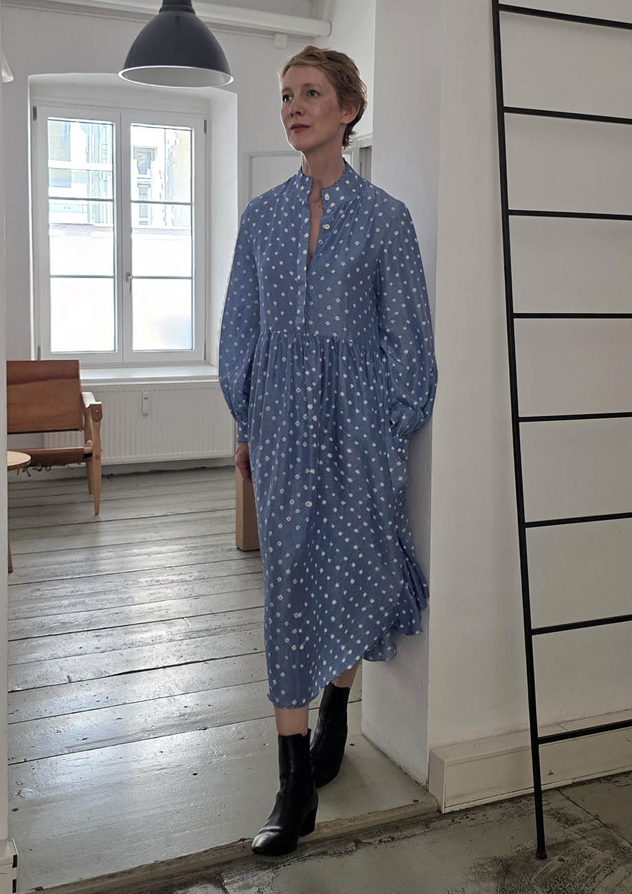 VOLANT SILK DRESS - DYED DOTS SOFTBLUE-5