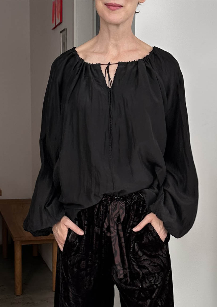 TUNIK SEIDENTOP - SCHWARZ-1