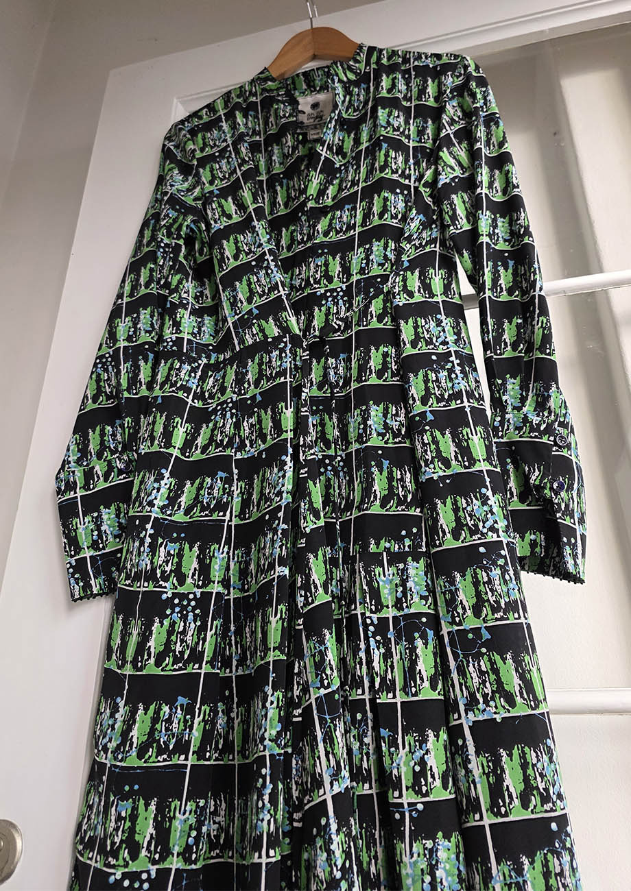 YOUR FAVORITE SILK DRESS - BLACK GREEN-2