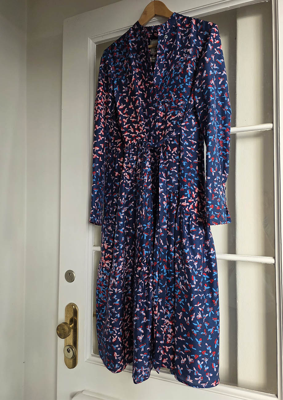 MY FAVORITE SILK DRESS - BEES NAVY-1