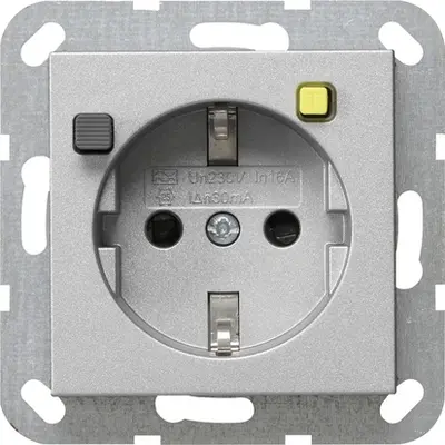 Gira FI-Schutzsteckdose 30 mA mit Shutter System 55 aluminium (267726)