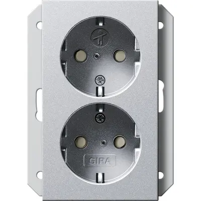 Gira Schuko-Steckdose 2-fach mit erhöhtem Berührungsschutz für 1-fach Unterputzdose System 55 aluminium matt (273126)