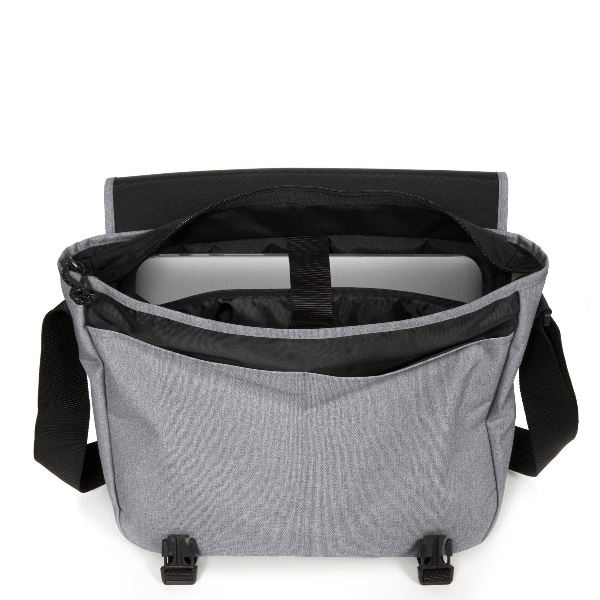 Eastpak Delegate Messenger Tas