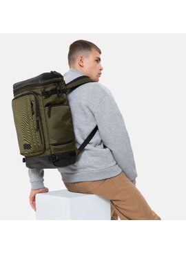 Eastpak Rugtas Tecum Top CNNCT  Army Green