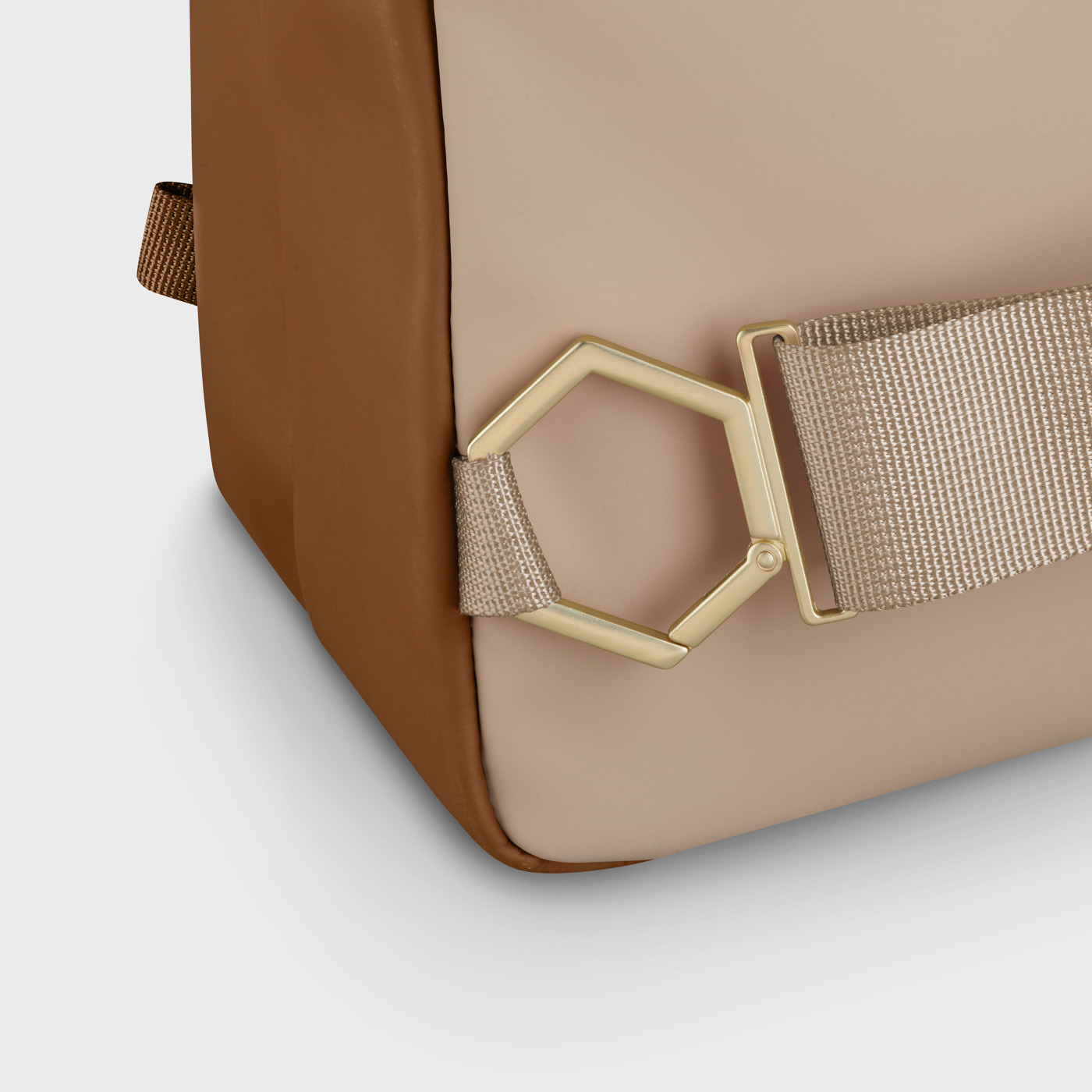 CLUSE Le Réversible Backpack, Camel Beige, Gold Colour