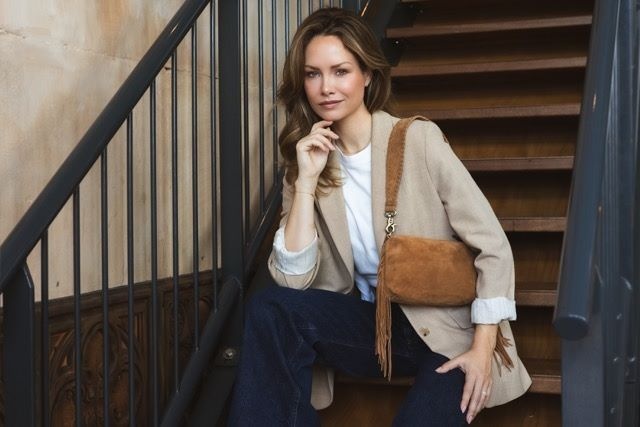 Chabo Suede Stormy Fringes Small Shoulderbag