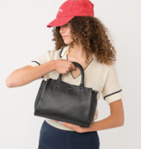 LouLou Dames leren schoudertas Vera Black