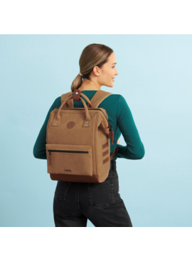 Cabaia Adventurer Rugzak Medium Moscow Camel Vegan Nubuck