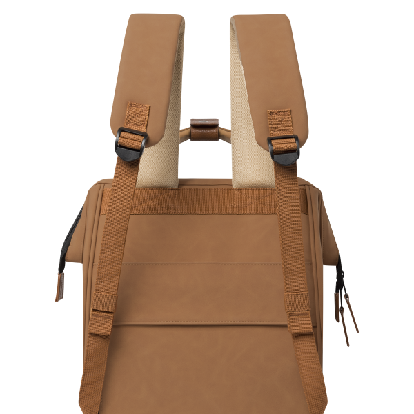 Cabaia Adventurer Rugzak Medium Moscow Camel Vegan Nubuck