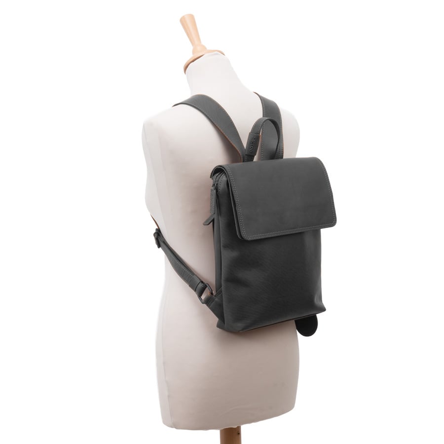 Saccoo Leren rugtas Acis M Black