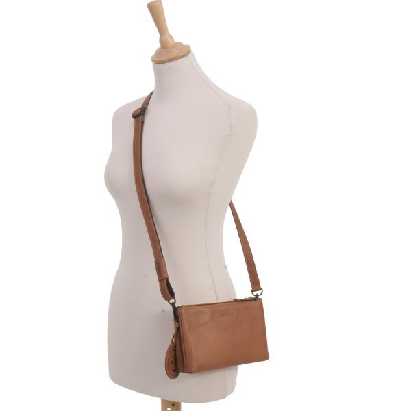Saccoo Leren schoudertasje Codra 71733 cognac