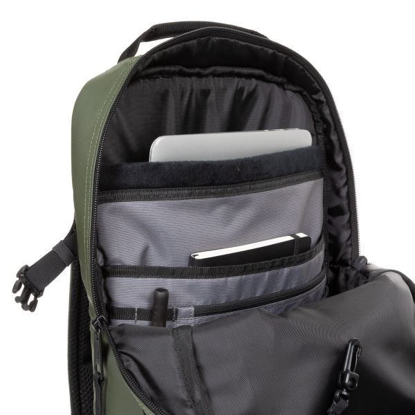Eastpak TECUM M Medium rugzak met laptopvak Khaki