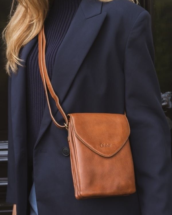Chabo Leren Schoudertasje Stylish Mover Camel