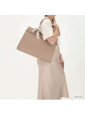 CHARM LONDON BAGS The Hamptons Laptoptas 15,6 inch Light taupe