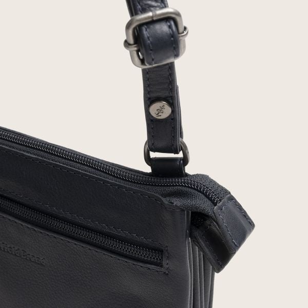 Chesterfield Leren Crossbody Tas Navy  Brisa