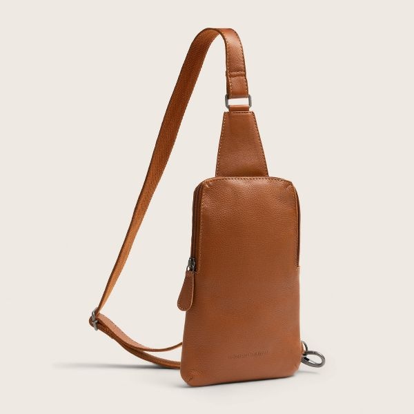 Chesterfield Leren Sling Bag  Isley Cognac