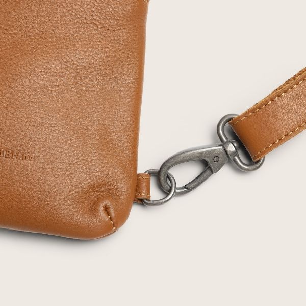 Chesterfield Leren Sling Bag  Isley Cognac