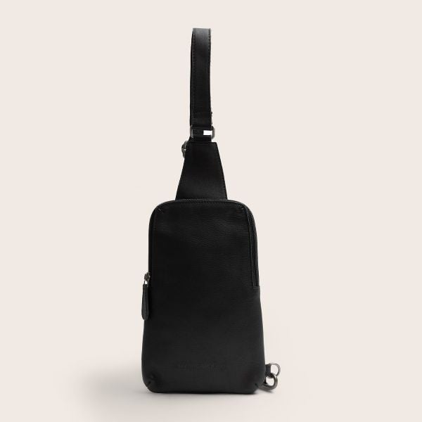 Chesterfield Leren Sling Bag  Isley Black