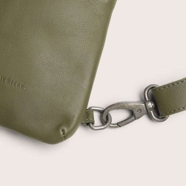Chesterfield Leren Sling Bag  Isley Olijf groen